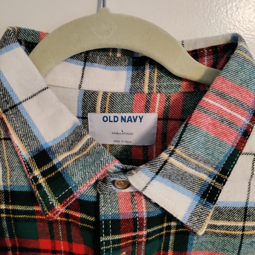 Old Navy flannel shirt plaid white green red winter warm Christmas Large NWT